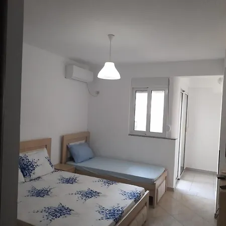 Lägenhet Evi Sea View 1